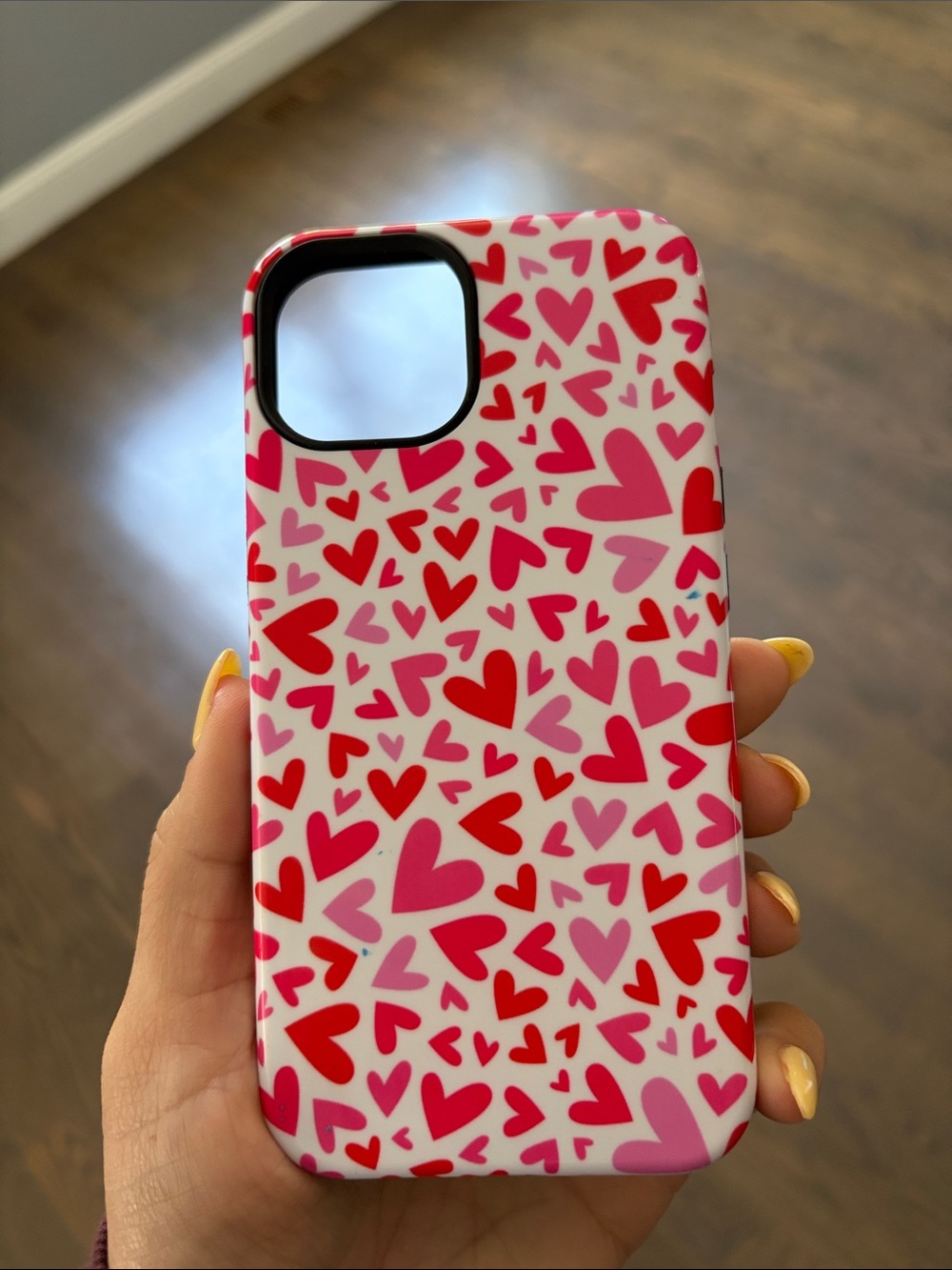 Casely XOXO Candy Heart Case. iPhone 14.